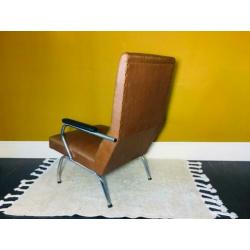 Vintage retro stoel / fauteuil beige skaileer