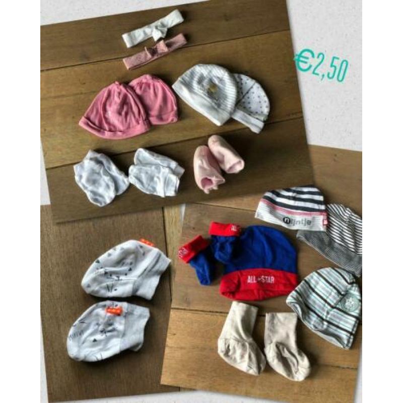 Hele tas vol babykleding