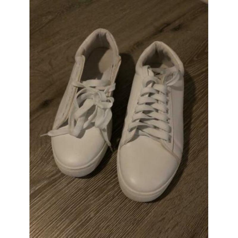 Witte gympen/ sneakers - maat 44