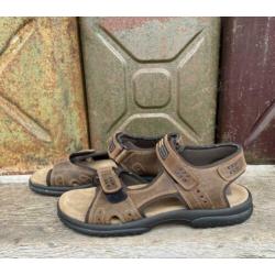 Licht bruine leer leren Montrex sandalen 44 kast opruiming