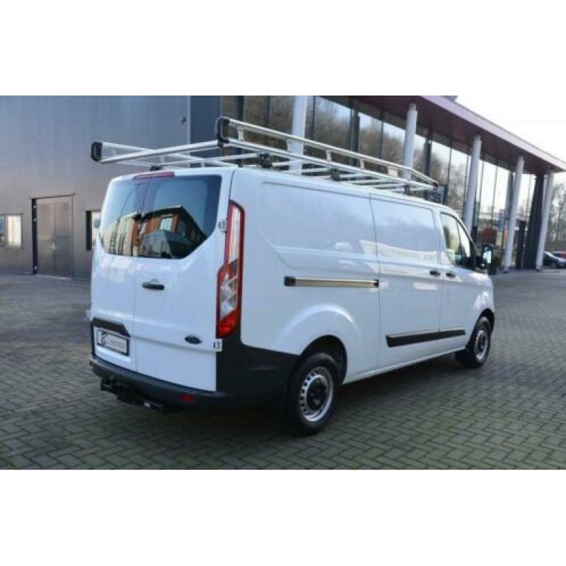 Ford TRANSIT CUSTOM 2.2 TDCI L2 H1 125PK 2800 trekgewicht