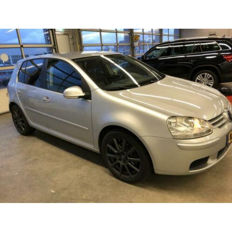 Volkswagen Golf 1.6 16V FSI 85KW 5D 2007 Grijs