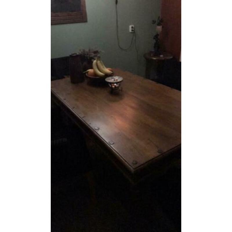 Mooie oude kloostertafel. 150 bij 90