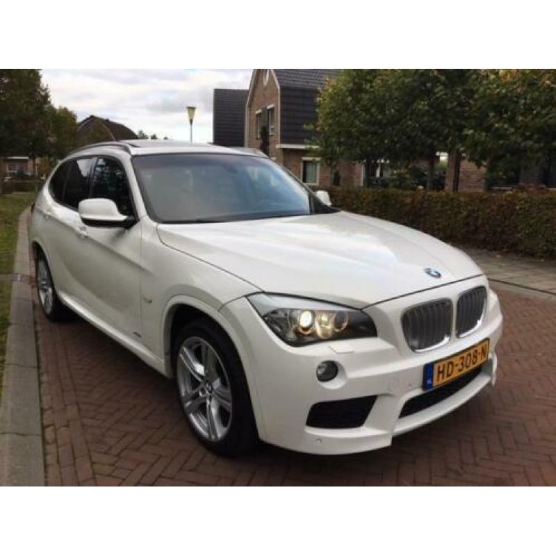 BMW X1 E84 2.0i AUT-f1/PAN/NAVI/XDRIVE/MPAKK (bj 2012)