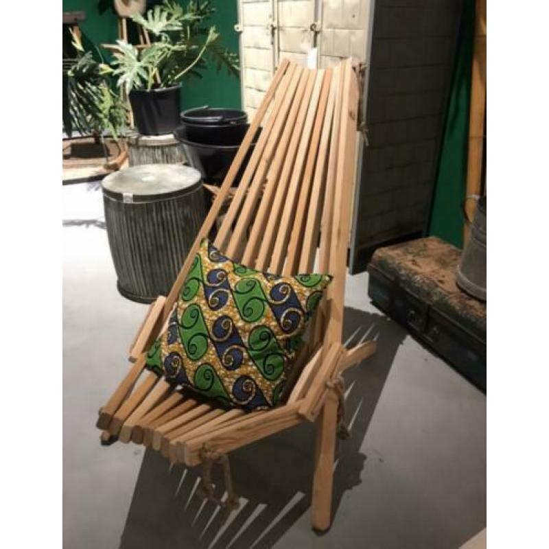 Houten fieldchair / loungestoel en kruk / voetenbankje