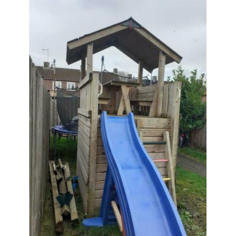 Jungle Gym met glijbaan, schommels en rvs duikelstang