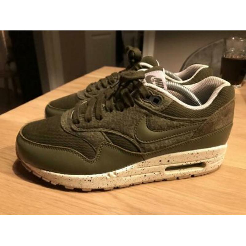 Nike WMNS Air Max 1 Dark Loden Medium Olive Maat 38