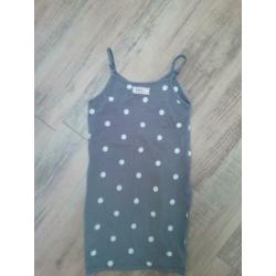 Jilly spaghetti dot jurk en wit shirtje maat 128