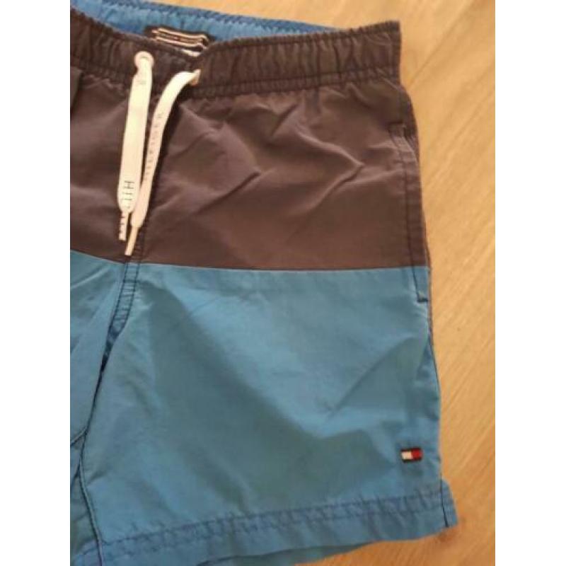 Tommy Hilfiger zwemshort mt. 6-7 jr