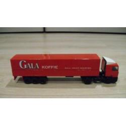 Te koop lion toys daf 95 400 ati gala koffie schaal 1:50