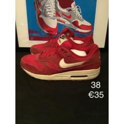 Nike air max 1 Gym Red. Maat 38