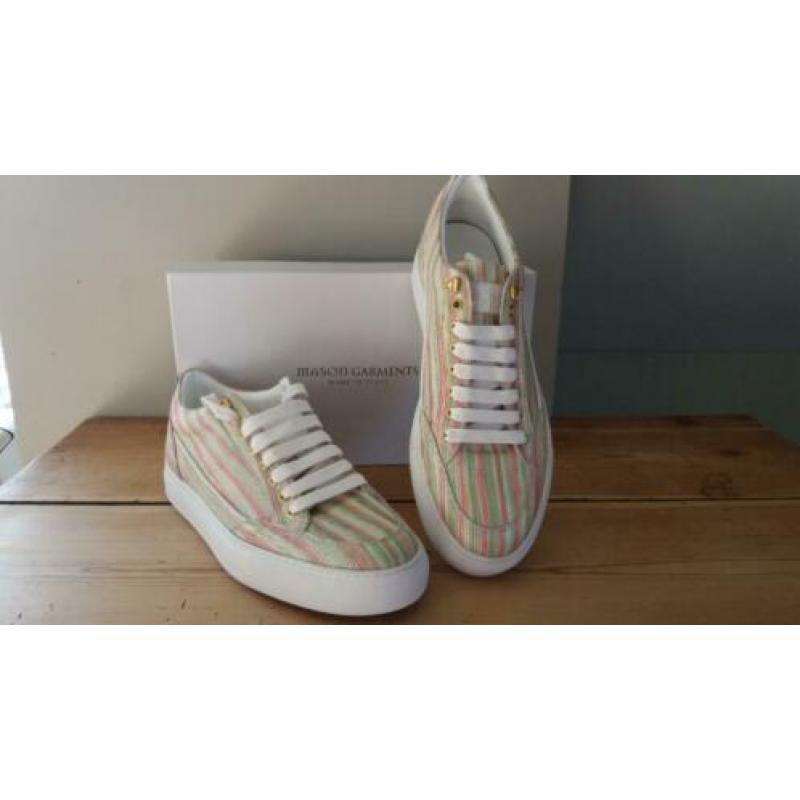 Nieuwe sneaker leder Mason Garments in pastel kleur m 46