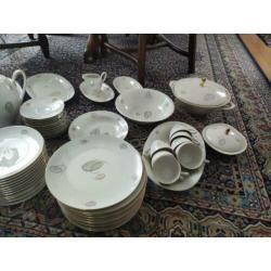 Te koop Antiek Servies Valeram