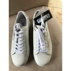 Gloednieuwe Armani sneakers maat 40