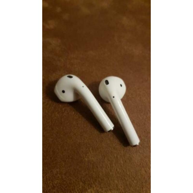 1 op 1 Airpods 2 Geseald nieuw in verpakking