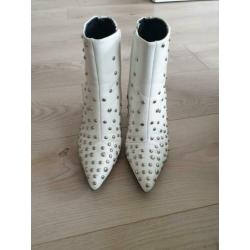 Sacha enkelaars laarsjes wit studs zgan maat 36