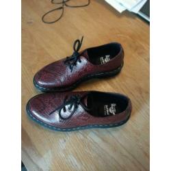 Dr. Martens maat 39