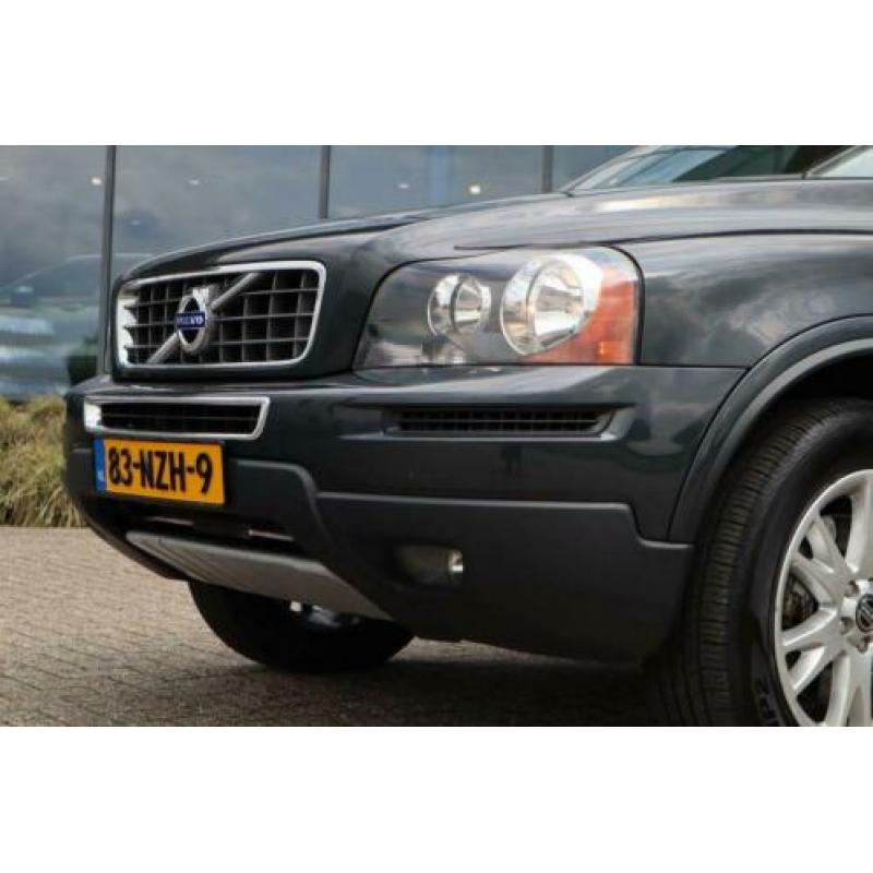 Volvo XC90 2.4 D5 Momentum | Stoelverwarming | Schuifdak | N