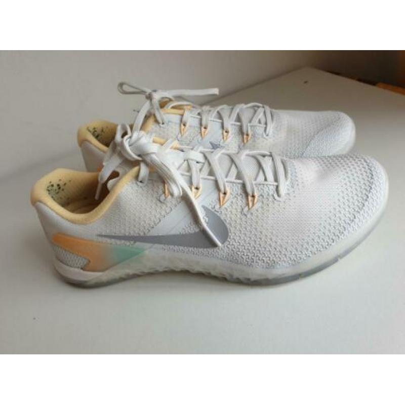 Nike air training maat 43 sneakers