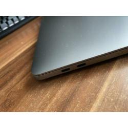 MacBook Pro Touchbar 256GB