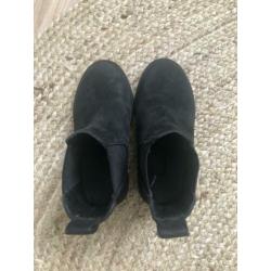 Zara boots 26