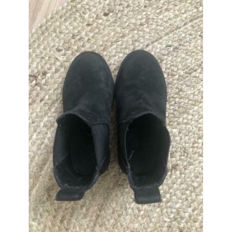 Zara boots 26