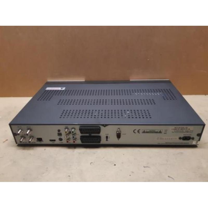 Topfield receiver satelliet tf7700hdpvr met harddisk.