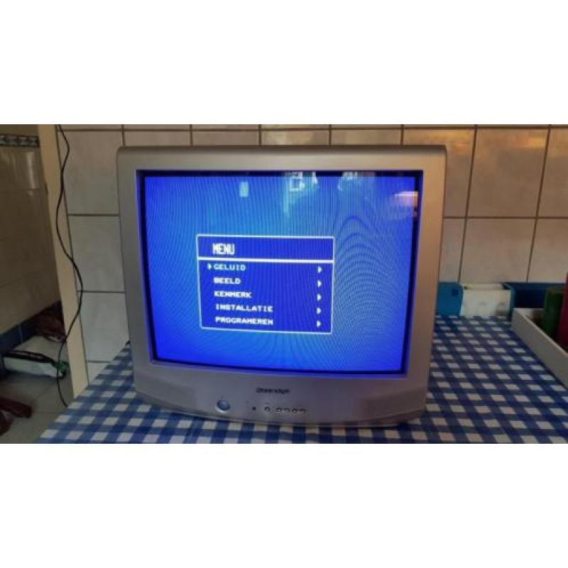 Sharp televisie met zender