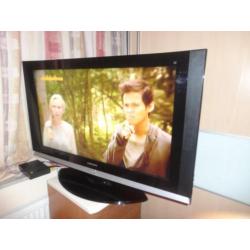 SAMSUNG LCD TV 42 inch