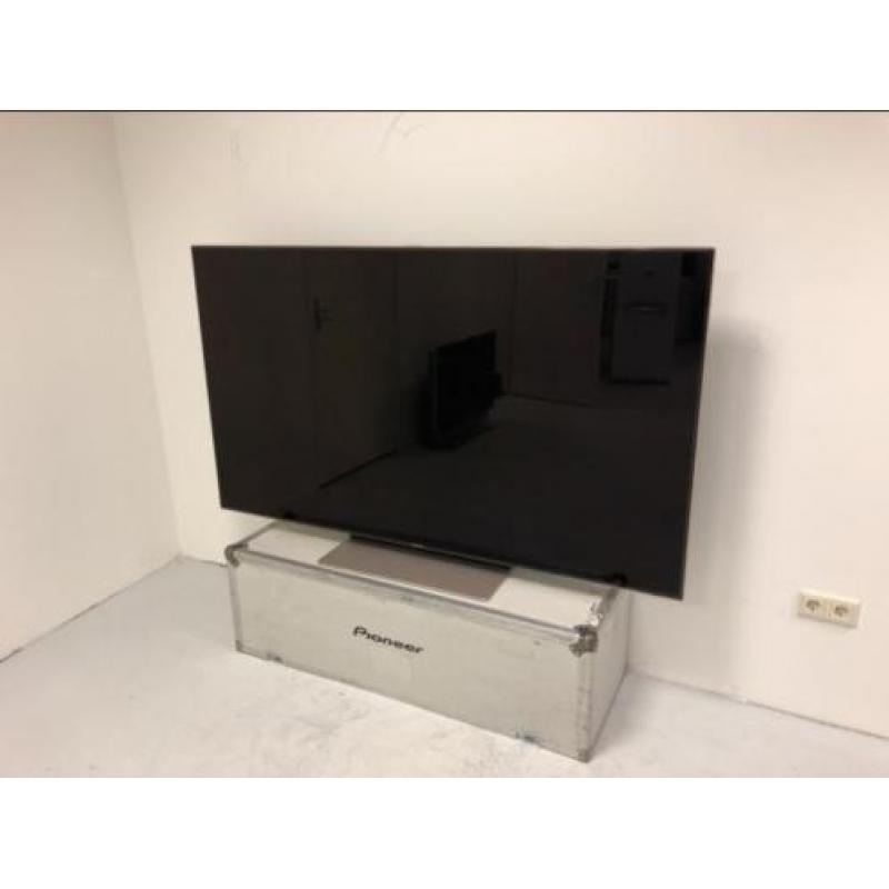 Samsung SMART-TV LED WIFI 3D 75 inch / 191 cm ALS NIEUW !!!