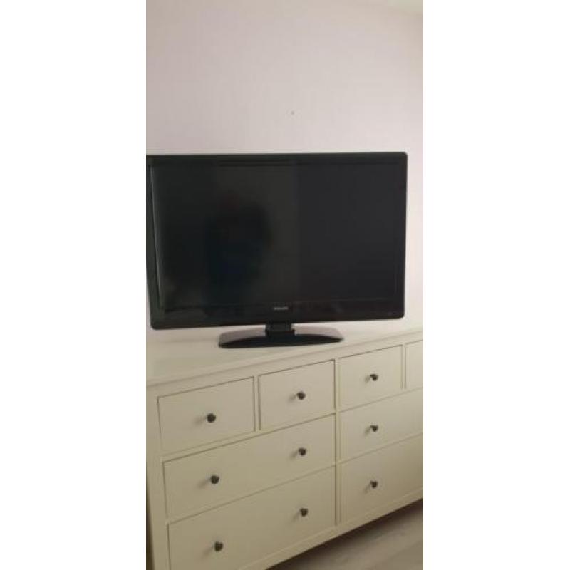 Philips lcd tv type 42PFL3604/12