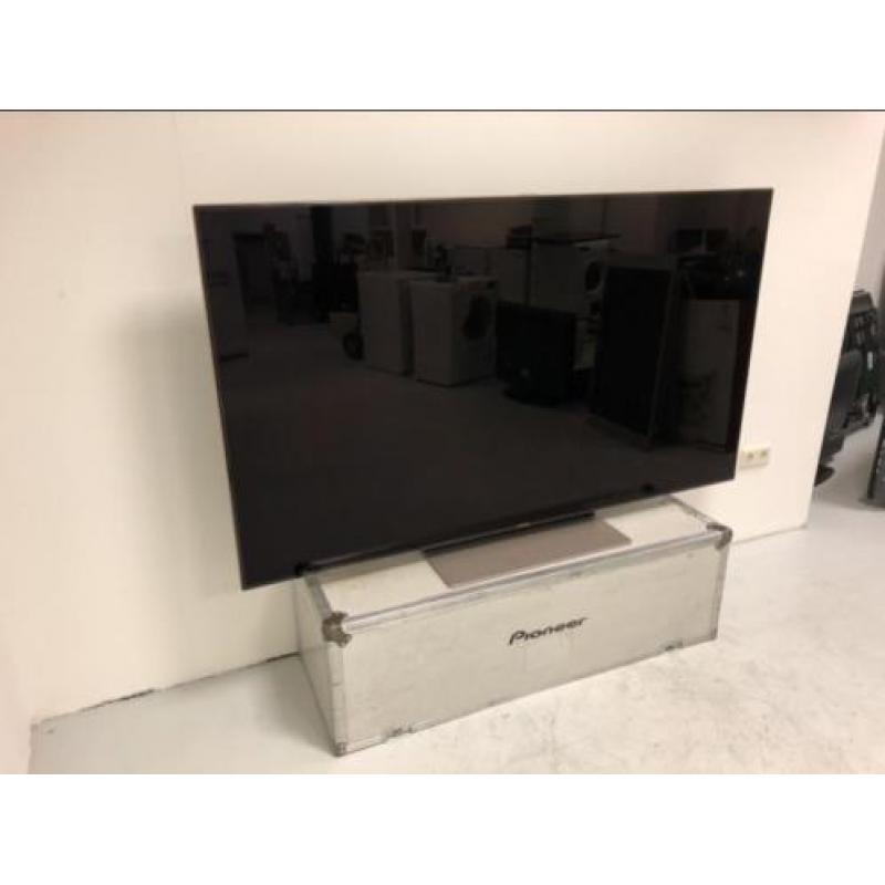 Samsung SMART-TV LED WIFI 3D 75 inch / 191 cm ALS NIEUW !!!