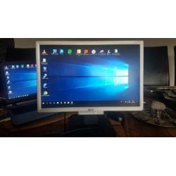 Acer LCD Monitor