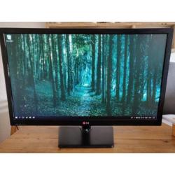 LG 27 inch monitor (27EA33V)