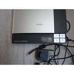 Epson scanner V200 photo