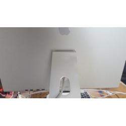 Apple Cinema Display 23"