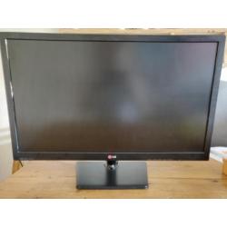 LG 27 inch monitor (27EA33V)