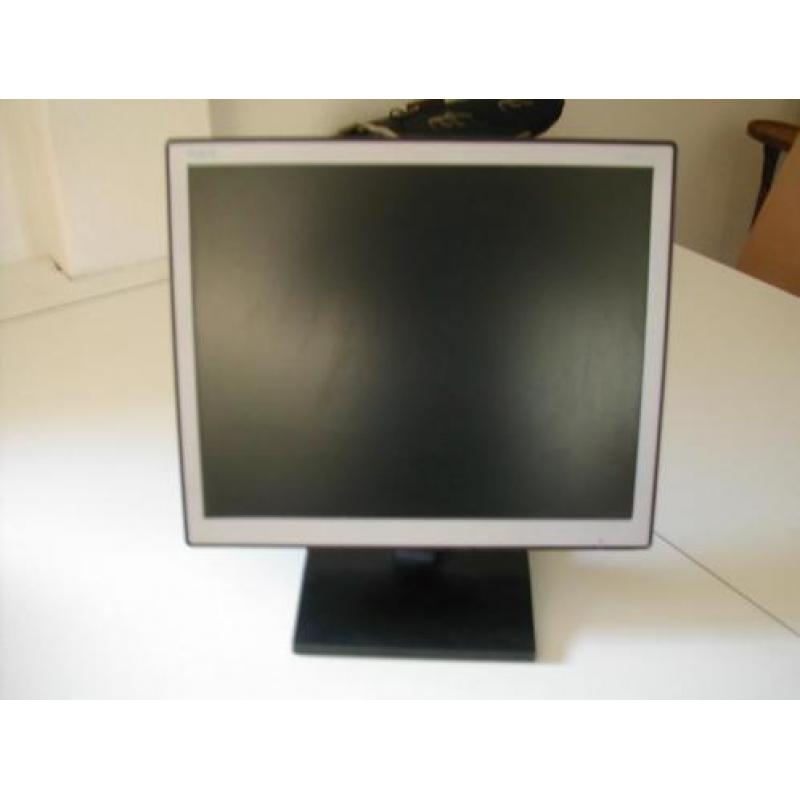 LCD Beeldscherm 17", NEC type 1701