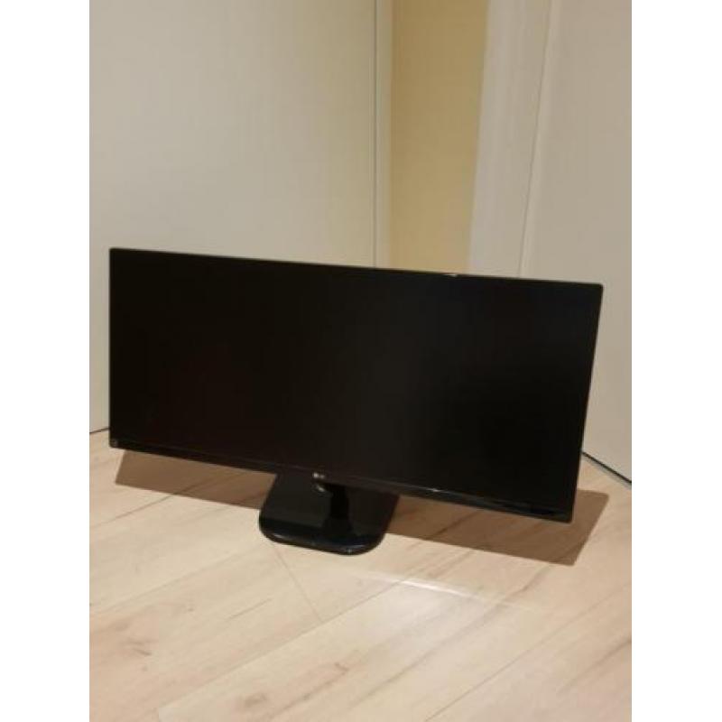 LG 34 inch 34UM58-P, 2560x1080, 21:9, 5ms, 75 hertz, IPS