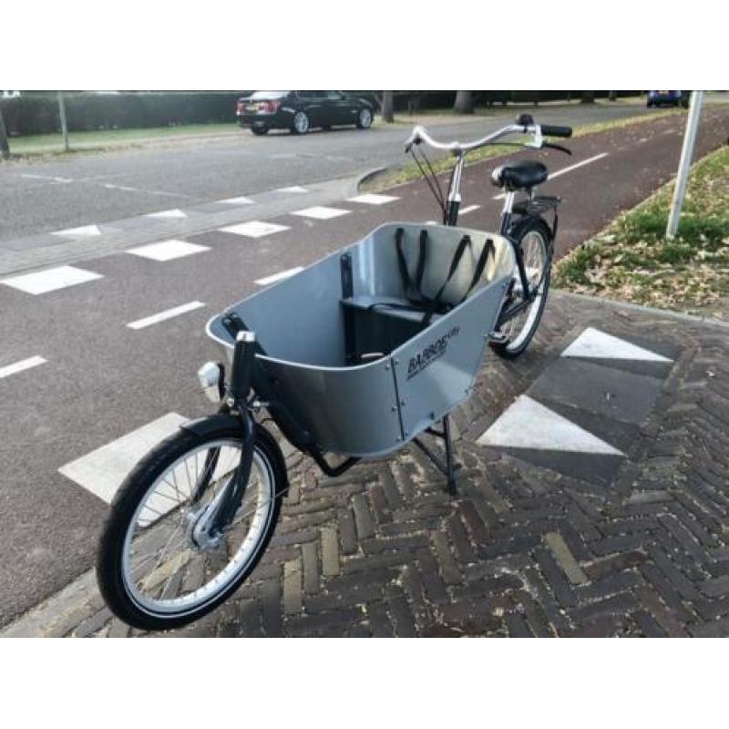 Nette Babboe City bakfiets met 7 versnellingen