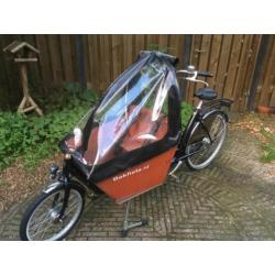 Bakfiets met regenkap