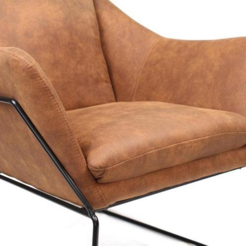 Primavera: Industriële fauteuil in 2 kleuren nu €299,95!