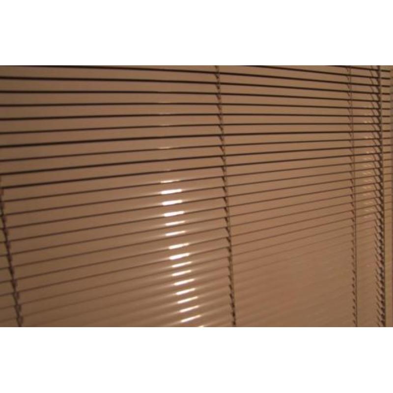 Luxaflex Raffinette (smal) 16 mm wit 68 x 125 cm (rechts)