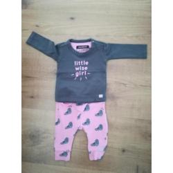 Meisjes baby kleding maat 50 /56 nieuw of 1 x aangehad